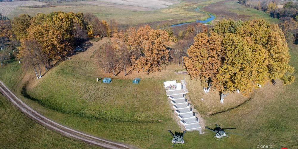 Городище в Уваровичах