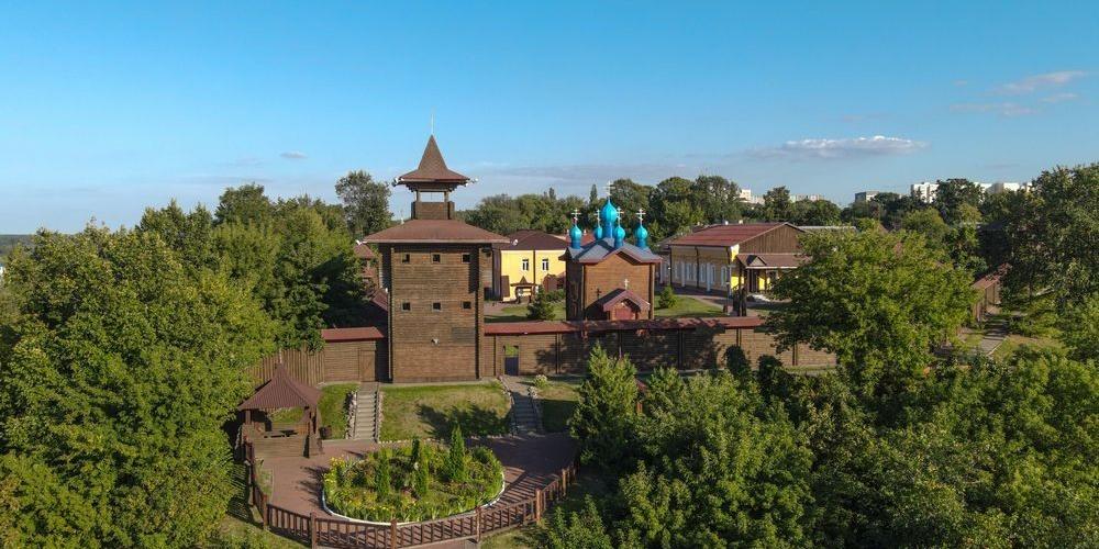 Замковая гора