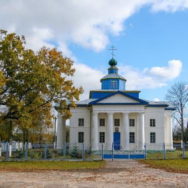 Свято-Екатерининская церковь в деревне Гадичево